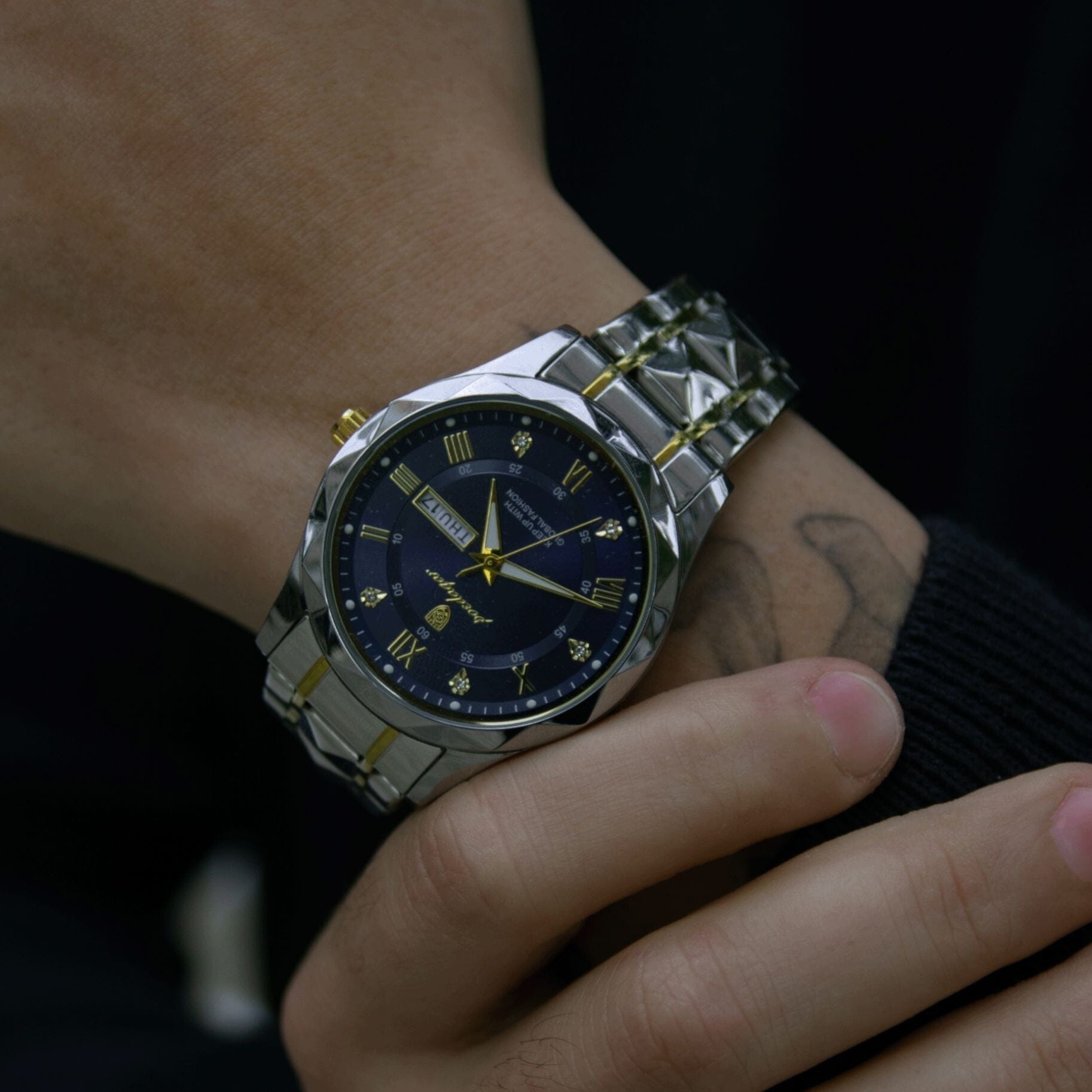 Poedagar Luminous Steel Watch 40 Mm – Waterproof | Transfer Steel